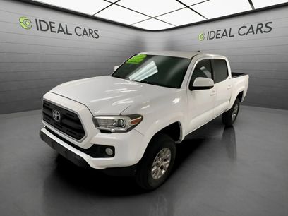 Used 2016 Toyota Tacoma SR5 w/ SR5 Appearance Package (SN)