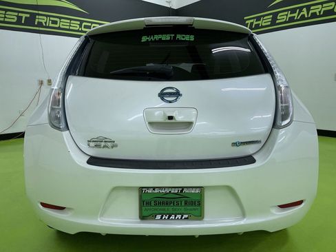 Used 2013 Nissan Leaf SL w/ Premium Pkg image 8