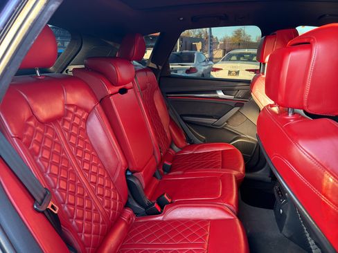 Used 2018 Audi SQ5 Premium Plus w/ S Sport Package image 17