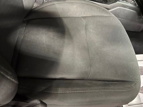 Used 2021 Jeep Wrangler Unlimited Sport image 24