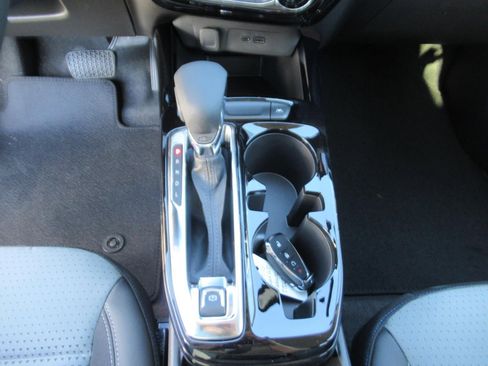 New 2026 Chevrolet Trax LT w/ LT Convenience Package image 22