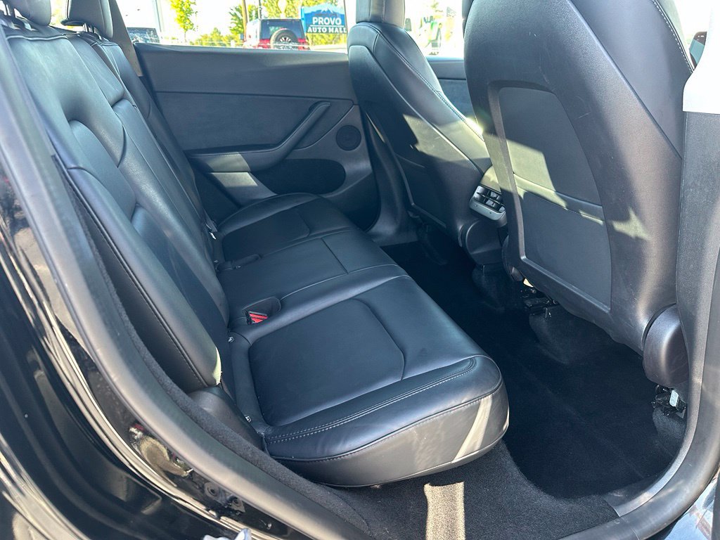 Used 2023 Tesla Model Y Long Range AWD/4WD image 21