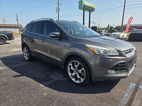 Used 2014 Ford Escape Titanium w/ Equipment Group 401A image 4