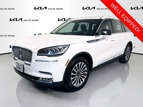 Used 2020 Lincoln Aviator Reserve w/ Equipment Group 201A AWD/4WD image 3