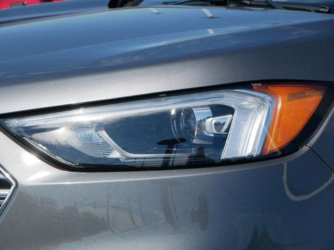 Certified 2024 Ford Edge Titanium image 5