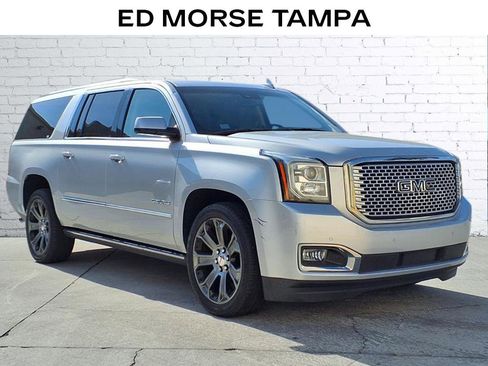 Used 2016 GMC Yukon XL Denali w/ Open Road Package image 5