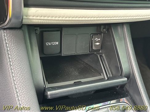 Used 2017 Toyota Corolla iM image 26