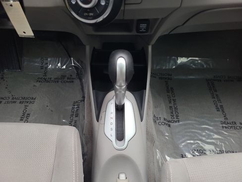 Used 2013 Honda Insight LX image 15