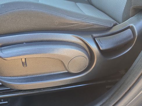 Certified 2022 Kia Soul LX image 22