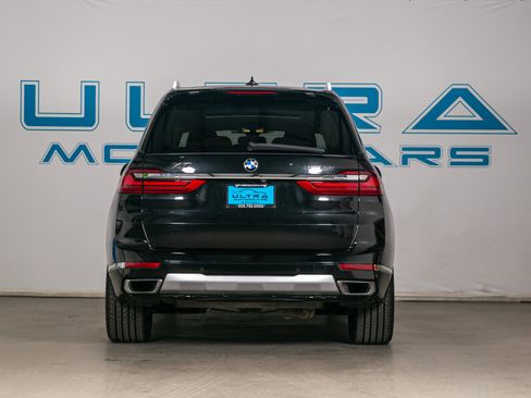Used 2020 BMW X7 xDrive40i w/ Premium Package image 11
