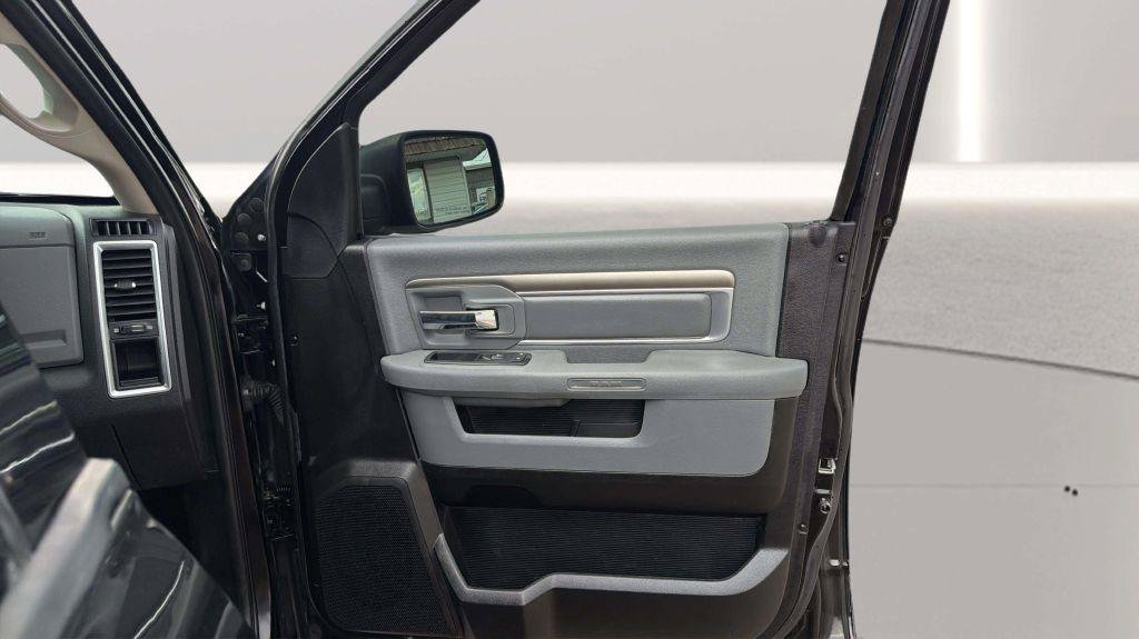 Used 2013 RAM 1500 Big Horn AWD/4WD image 16