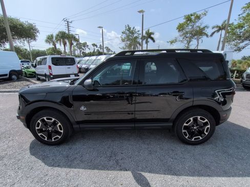 Used 2023 Ford Bronco Sport Outer Banks w/ Tech Package AWD/4WD image 8