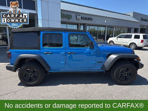 Used 2024 Jeep Wrangler Unlimited Sport AWD/4WD image 4