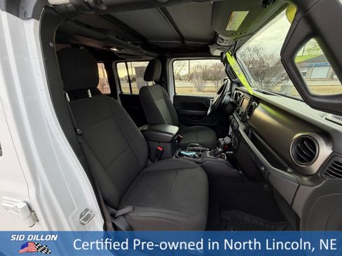 Used 2018 Jeep Wrangler Unlimited Sport S image 21