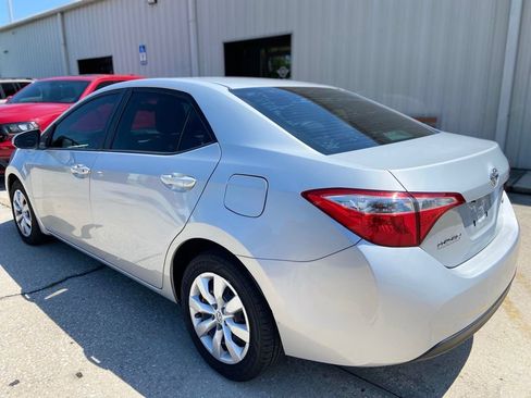 Used 2014 Toyota Corolla LE FWD image 3