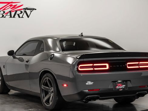 Used 2023 Dodge Challenger SRT Hellcat image 3