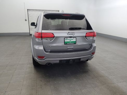 Used 2020 Jeep Grand Cherokee Overland image 6