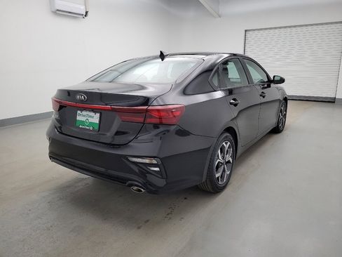 Used 2021 Kia Forte LXS image 9