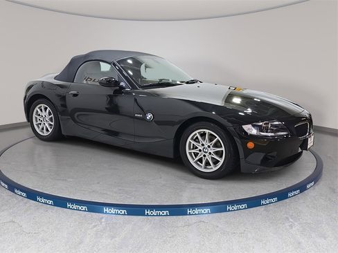 Used 2005 BMW Z4 2.5i image 5