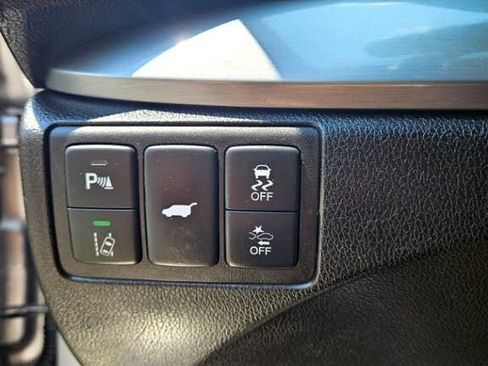 Used 2017 Acura RDX AWD w/ Advance Package image 24