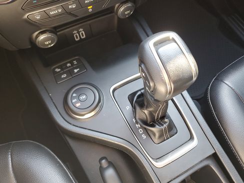 Used 2021 Ford Ranger XLT w/ Tremor Off-Road Package image 29