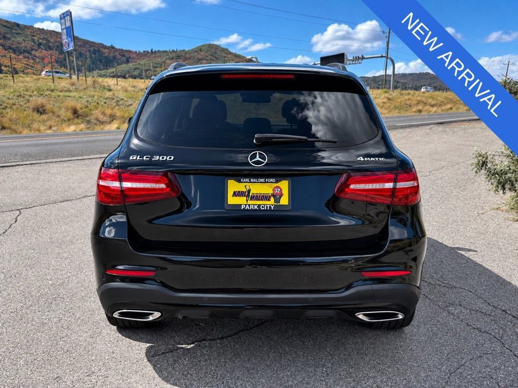 Used 2019 Mercedes-Benz GLC 300 4MATIC image 5