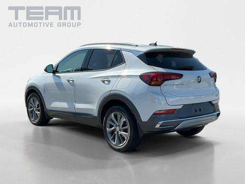 Used 2023 Buick Encore GX Essence w/ Experience Buick Package FWD image 5
