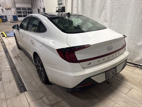 Used 2022 Hyundai Sonata Limited w/ Cargo Package image 3