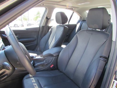 Used 2015 BMW 328i Sedan RWD image 10