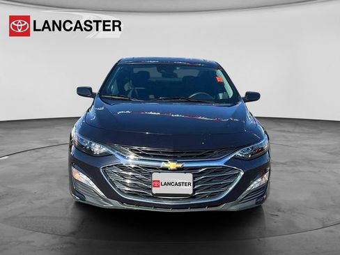 Used 2023 Chevrolet Malibu LT image 2