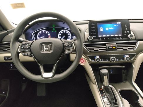 Used 2018 Honda Accord LX image 22