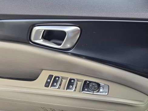 New 2026 Kia Carnival LXS FWD image 15