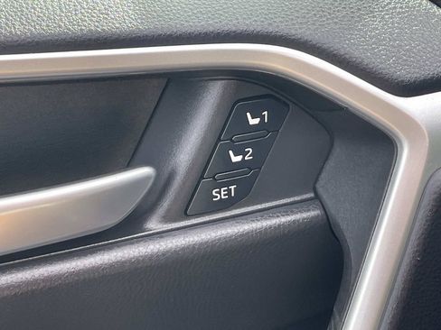 Used 2025 Toyota RAV4 XLE Premium w/ Weather Package AWD/4WD image 25