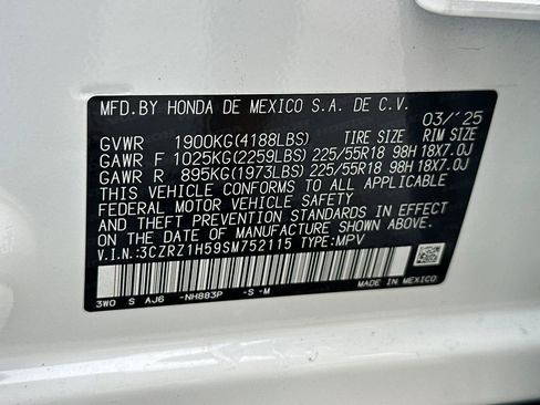 Used 2025 Honda HR-V Sport image 29