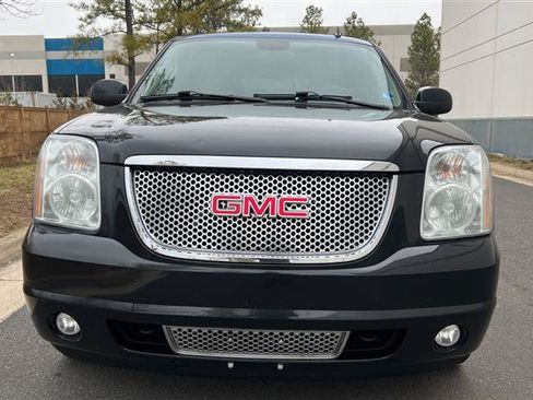 Used 2013 GMC Yukon Denali AWD/4WD image 20