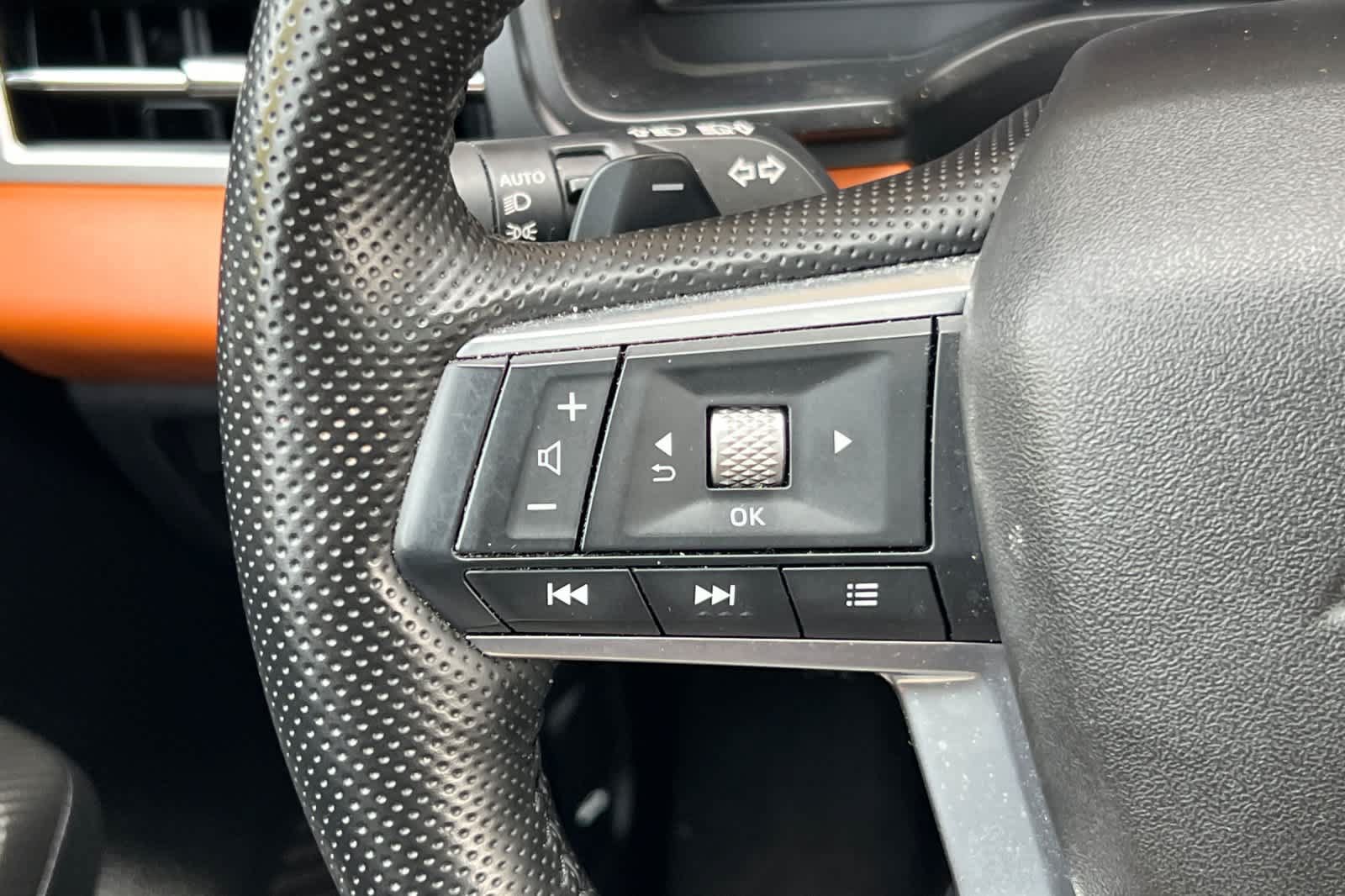 Used 2024 Mitsubishi Outlander SEL FWD image 29