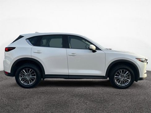 Used 2017 MAZDA CX-5 Sport image 6