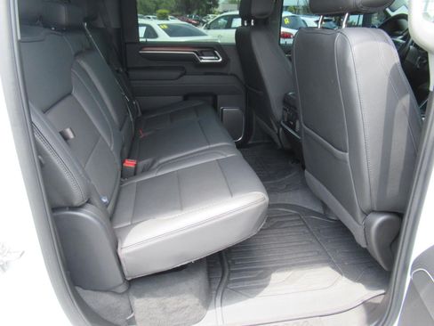 Used 2025 GMC Sierra 2500 Denali w/ Denali Reserve Package AWD/4WD image 38