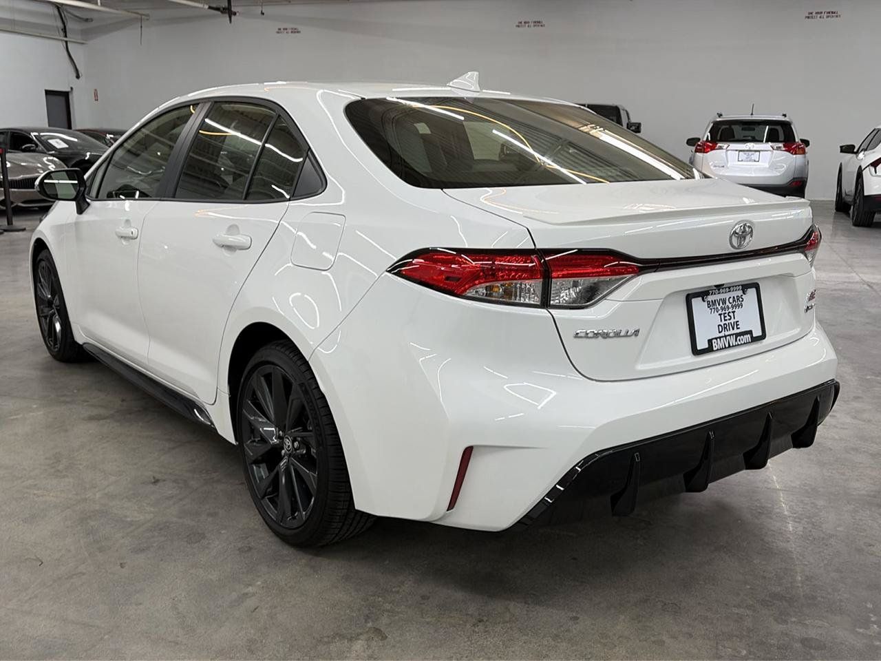Used 2026 Toyota Corolla SE FWD image 10