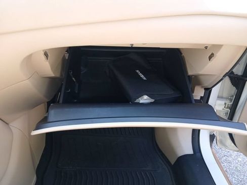 Used 2019 Nissan Rogue SL AWD/4WD image 50