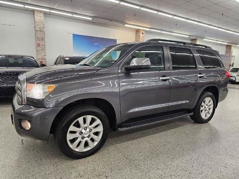 Used 2013 Toyota Sequoia Platinum AWD/4WD image 1
