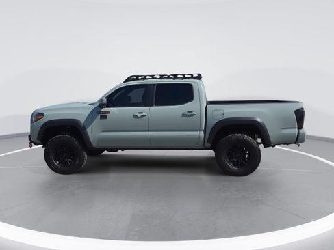Used 2021 Toyota Tacoma TRD Pro AWD/4WD image 6