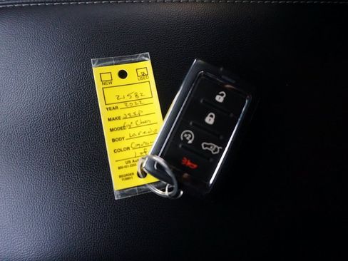 Used 2022 Jeep Grand Cherokee Laredo w/ Luxury Tech Group I image 34