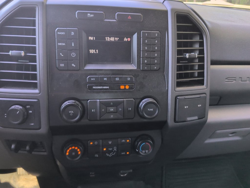 Used 2021 Ford F250 XL w/ Power Equipment Group RWD image 20