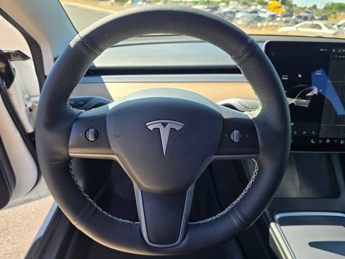 Used 2021 Tesla Model 3 Standard Range Plus RWD image 19