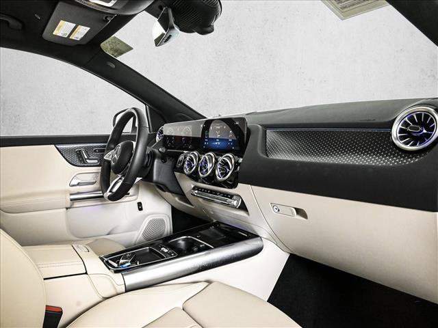 Certified 2026 Mercedes-Benz GLA 250 4MATIC w/ Exclusive Package image 23