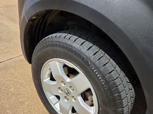 Used 2005 Honda Element EX image 19