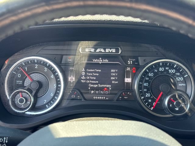 Used 2022 RAM 1500 Laramie AWD/4WD image 17