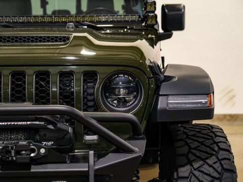 Used 2023 Jeep Gladiator Mojave w/ LED Lighting Group image 3