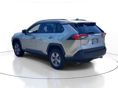 Certified 2025 Toyota RAV4 XLE FWD image 5